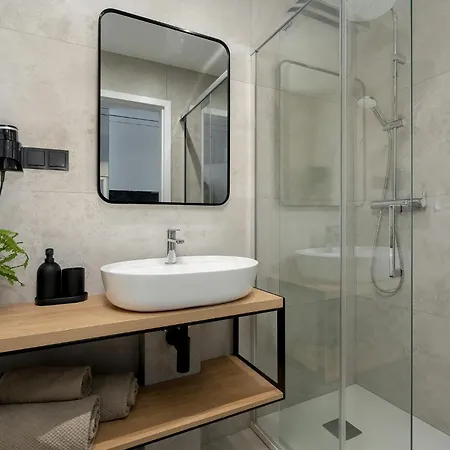 Latte - Centrum Plac Wolnosci 6 - Kramm Познань